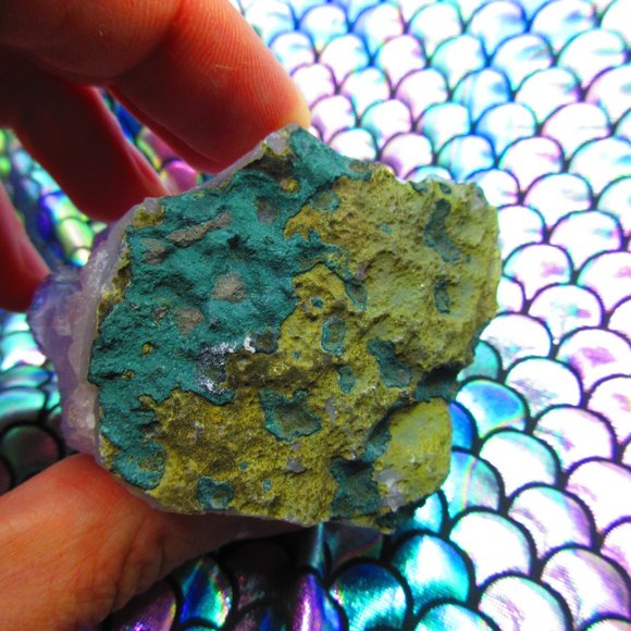 Amethyst Geode Natural Cluster - Picture 4 of 6